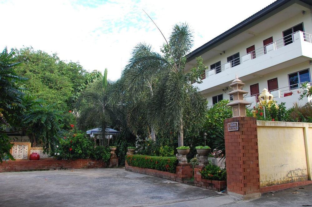 Sirikarn Residencia y Apartamentos de lujo Pattaya Exterior foto