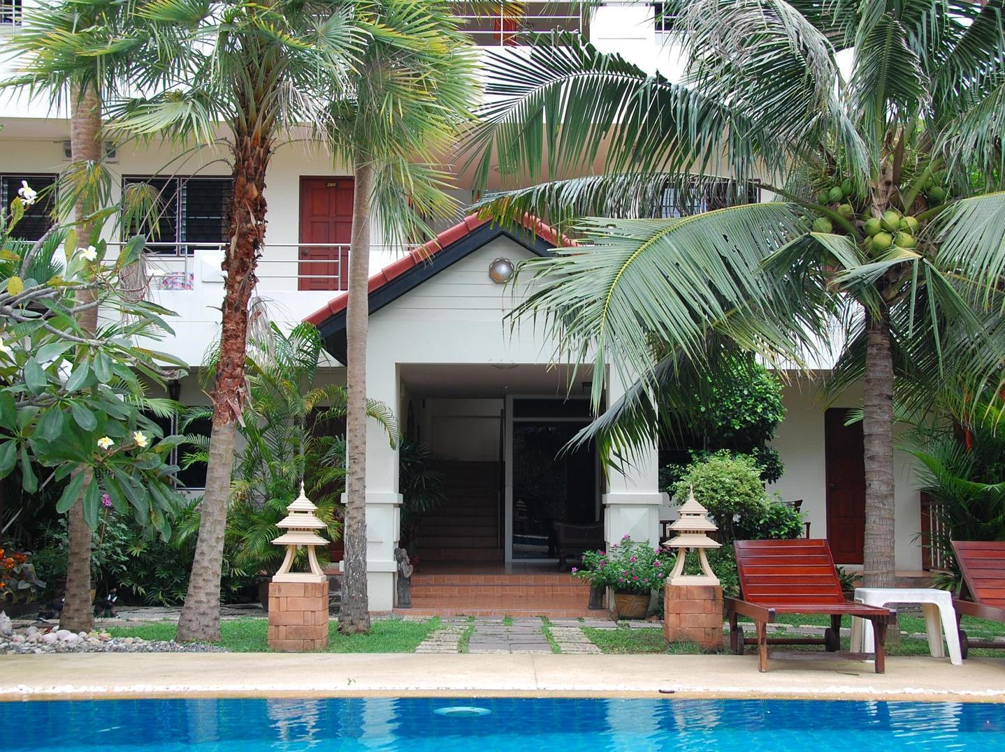 Sirikarn Residencia y Apartamentos de lujo Pattaya Exterior foto